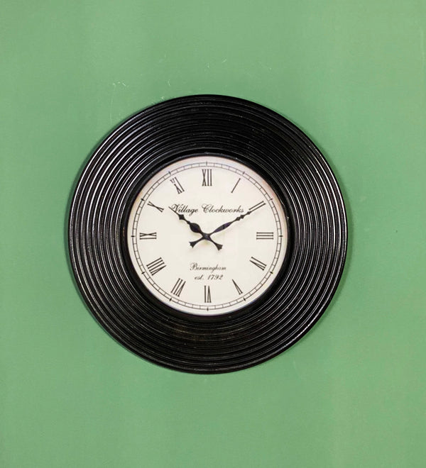 18" Decorative Ethnic Antique Wooden Wall Clock for Home