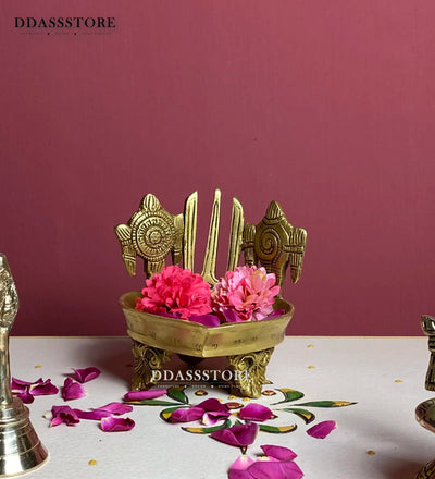 Traditional Brass Balaji Shankh Chakra And Namah Diya for Home Temple