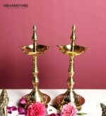 Traditional Brass Oil lamp Nilavilakku Diya for Home Temple